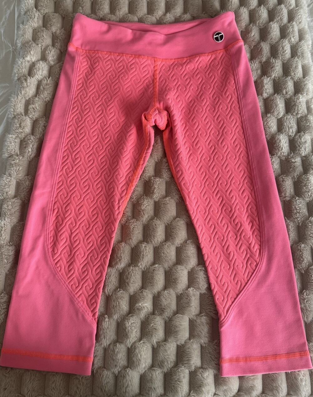 Trina Turk Recreation Capri Leggings Women's Pink Geometric Stretch Knit Size S
